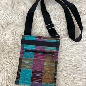 Dakine Jive crossbody purse, multi color New tags removed